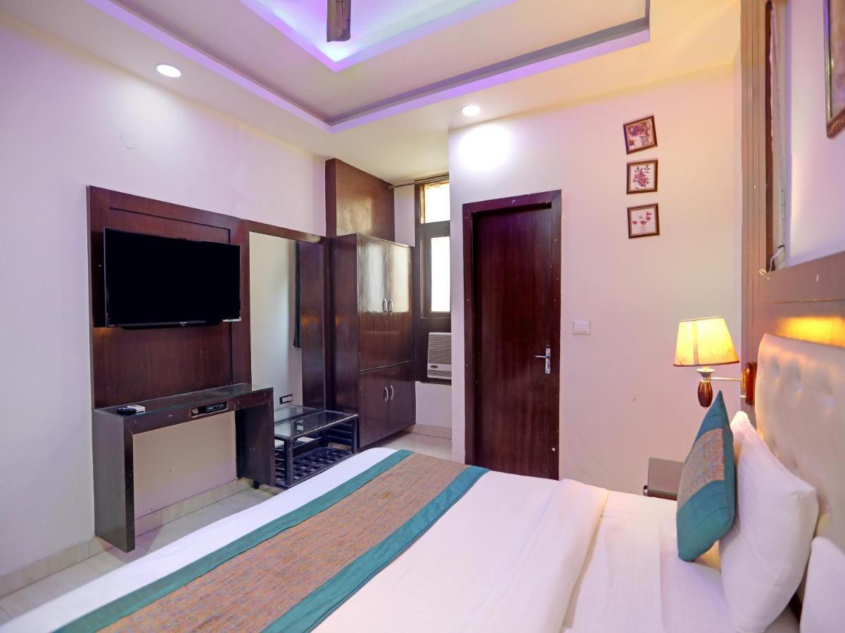Hotel Tashkent Palace - Near New Delhi Railway Station Esterno foto