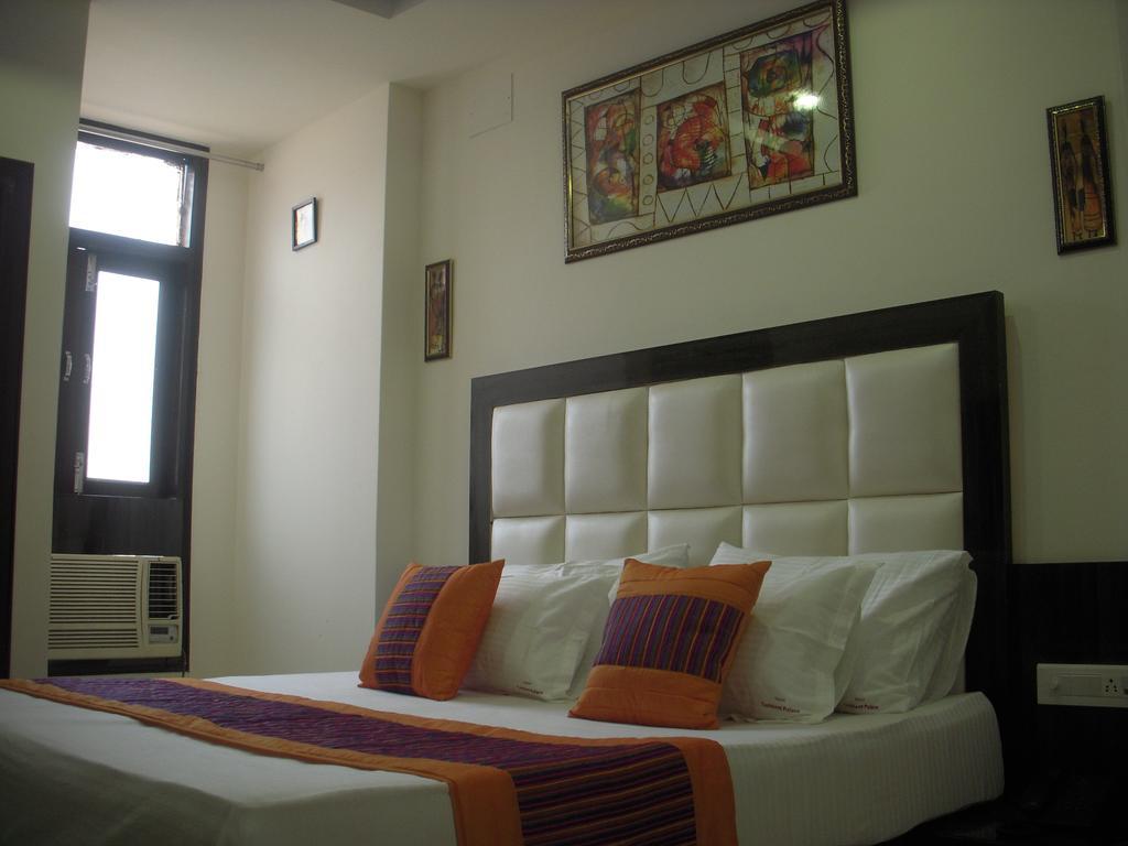 Hotel Tashkent Palace - Near New Delhi Railway Station Esterno foto