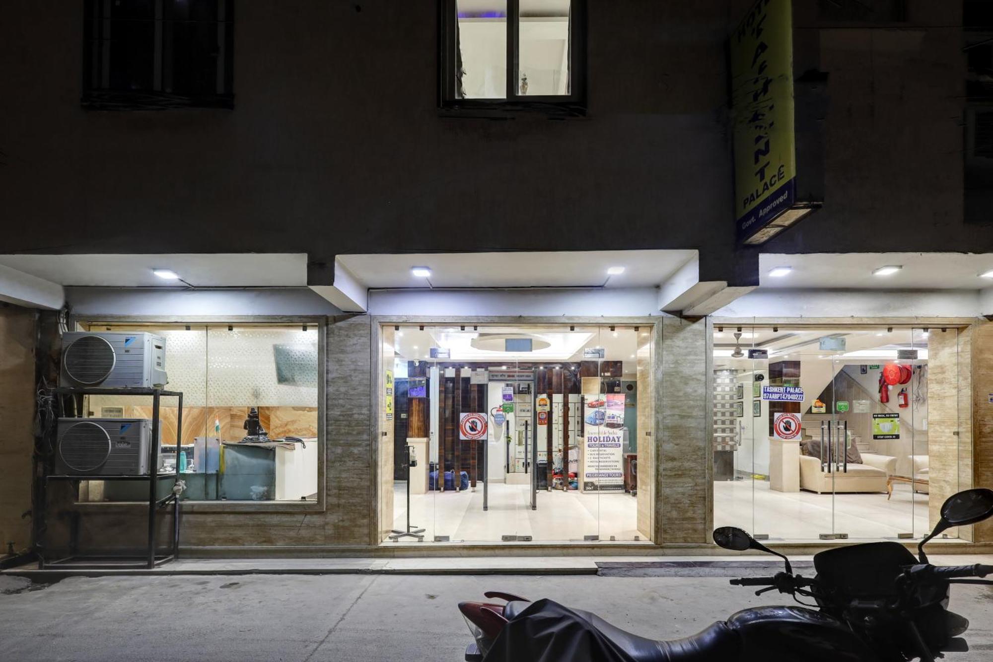 Hotel Tashkent Palace - Near New Delhi Railway Station Esterno foto