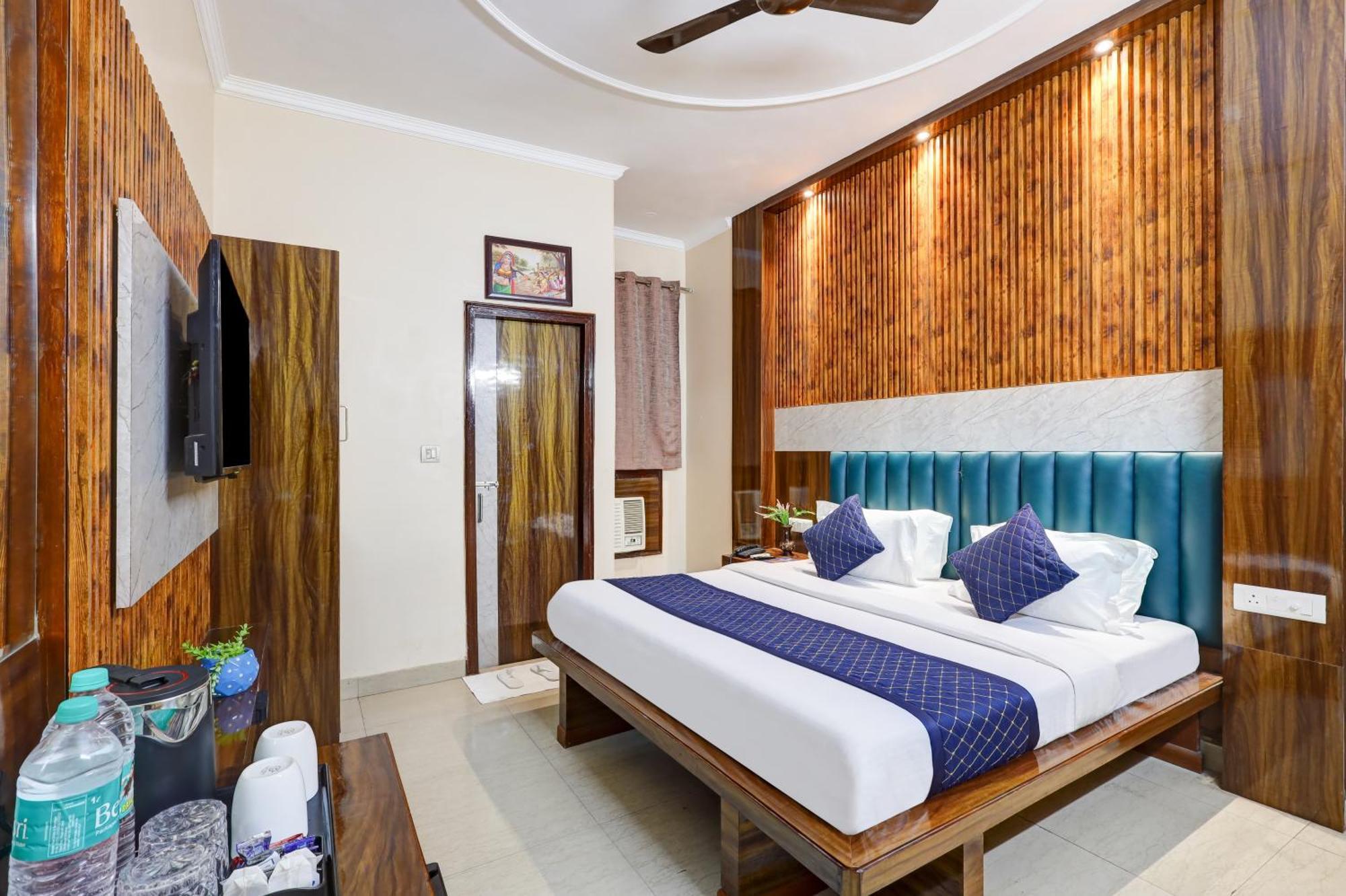 Hotel Tashkent Palace - Near New Delhi Railway Station Esterno foto