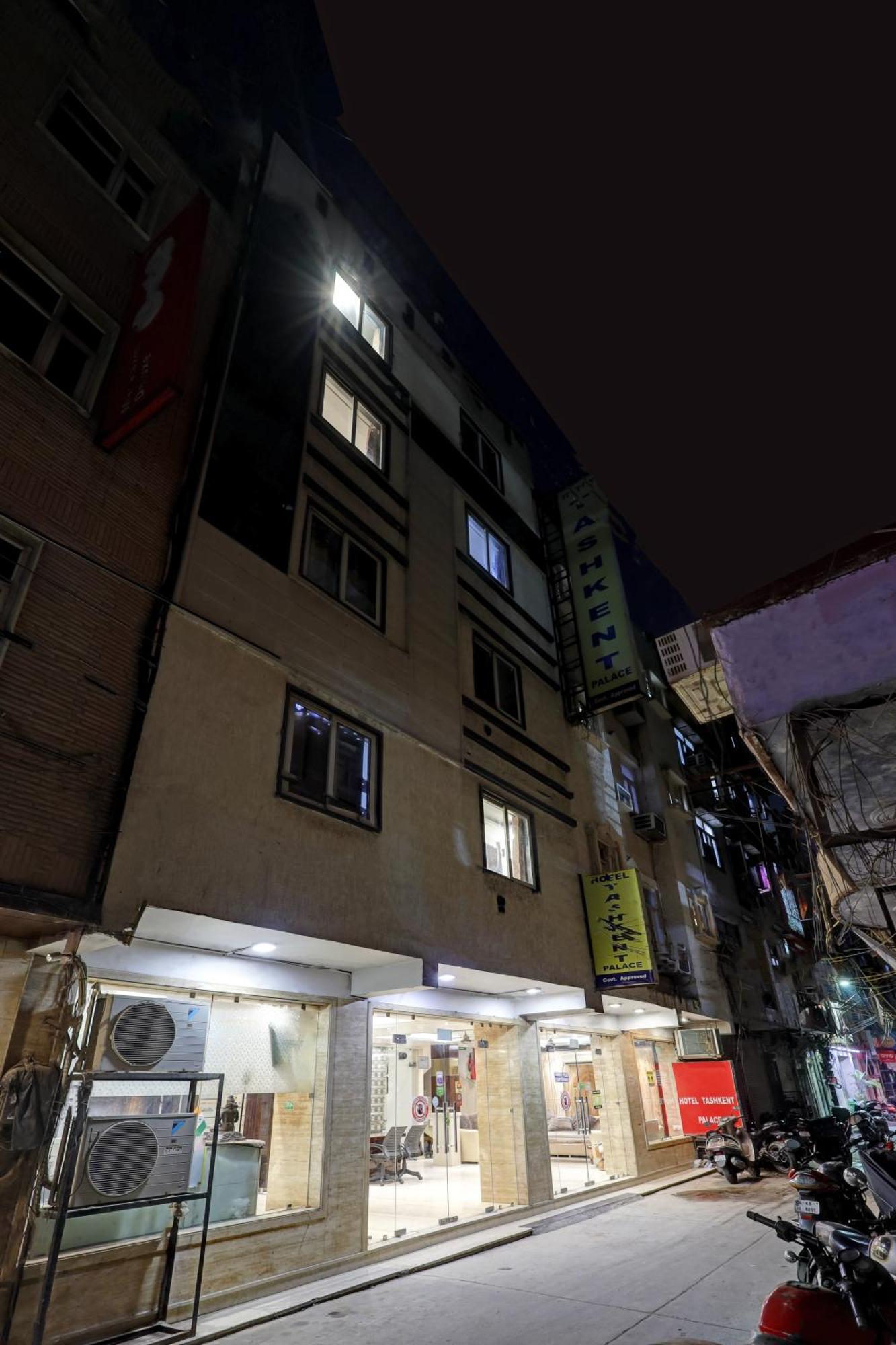 Hotel Tashkent Palace - Near New Delhi Railway Station Esterno foto