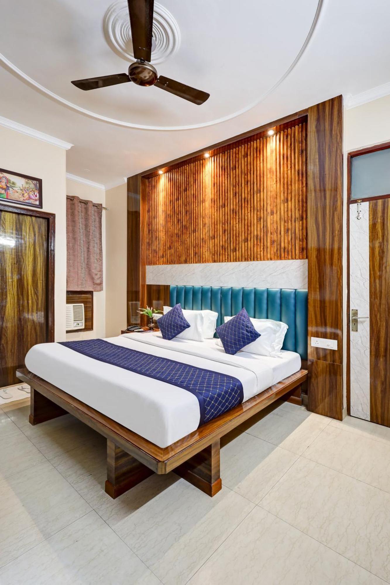 Hotel Tashkent Palace - Near New Delhi Railway Station Esterno foto