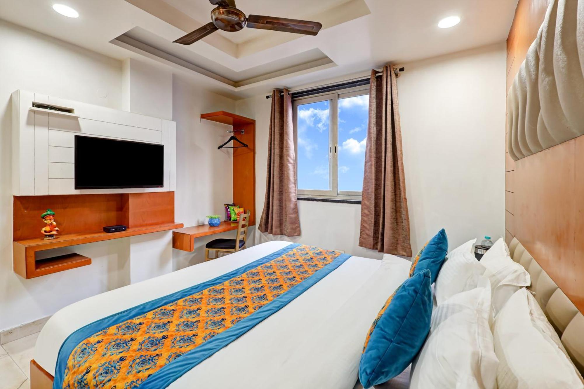 Hotel Tashkent Palace - Near New Delhi Railway Station Esterno foto
