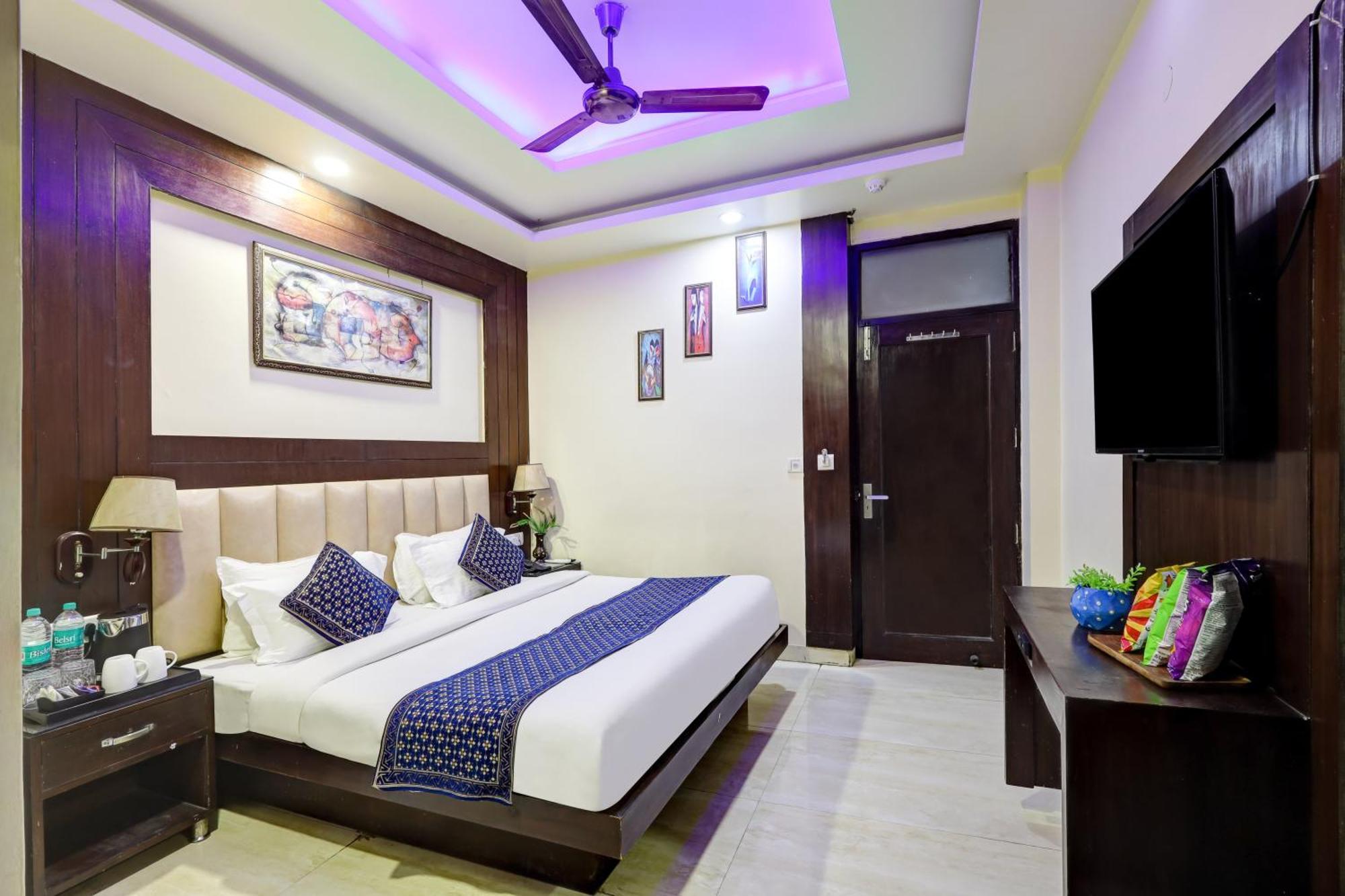 Hotel Tashkent Palace - Near New Delhi Railway Station Esterno foto